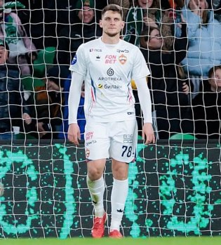 Diveyev photographed with German stars in childhood