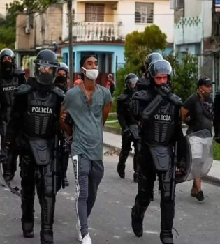 Американские санкции привели народ Кубы к гуманитарной катастрофе