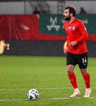 Jikiya is expected to remain in the Antalyaspor squad