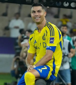 Ronaldu yozda "Al-Nasr"ni tark etishi mumkin