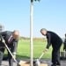 Мирзиёев и Абдулла II посадили дерево в Самарканде