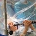 Parkinson kasalligida klarnet chalgan ayol operatsiyasi