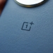 OnePlus smartfonlardagi nosozliklar sababli tizim yangilanishini to'xtatdi
