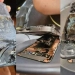 Xitoyda quvvat olayotgan «Samsung Galaxy S25+» smartfoni yonib ketdi