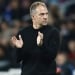 Barcelona will not buy midfielders