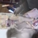 В Каракалпакстане учитель был задержан за взяточничество