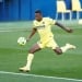 Pervis Estupinyan signs a contract with "Milan"