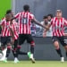 Klaudiya Shiffer Brentford aksiyalarini sotib oldi