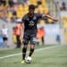 Meyson Holgeyt Evertonni tark etdi, Al-Garafaga oʻtdi