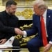 Tramp Zelenskiy bilan uzoq masofali qurollarni muhokama qildi