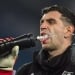 Manchester United reviews Emiliano Martinez