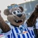 Germaniyada futbol muxlislari avtobuslariga zarar yetkazdi