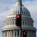 В США деятельность правительства может быть временно приостановлена