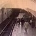Moskva metrosida ayol qizni relsga itarib yubordi