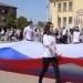 Russians want peace but trust is low