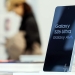 Samsung displeydagi qizil dog‘lar dasturiy ta’minot bilan bog‘liqligini aytdi