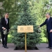Shavkat Mirziyoyev va Andrey Babish birgalikda daraxt ekishdi