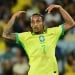 Braziliyalik futbolchi maydonda kasallandi, o‘yin davom etdi