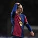 De Yong was left without an agent, negotiations have stopped
