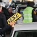 В Санкт-Петербурге запретили иностранных таксистов