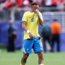 Neymar Florida shtatidagi ko'ngilochar bog'da skuterda ko'rinish berdi