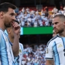 Argentina terma jamoasi futbolchilari Messining qolishini istamoqda