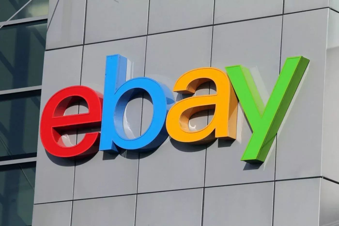 eBay стал налогоплательщиком на рынке Узбекистана