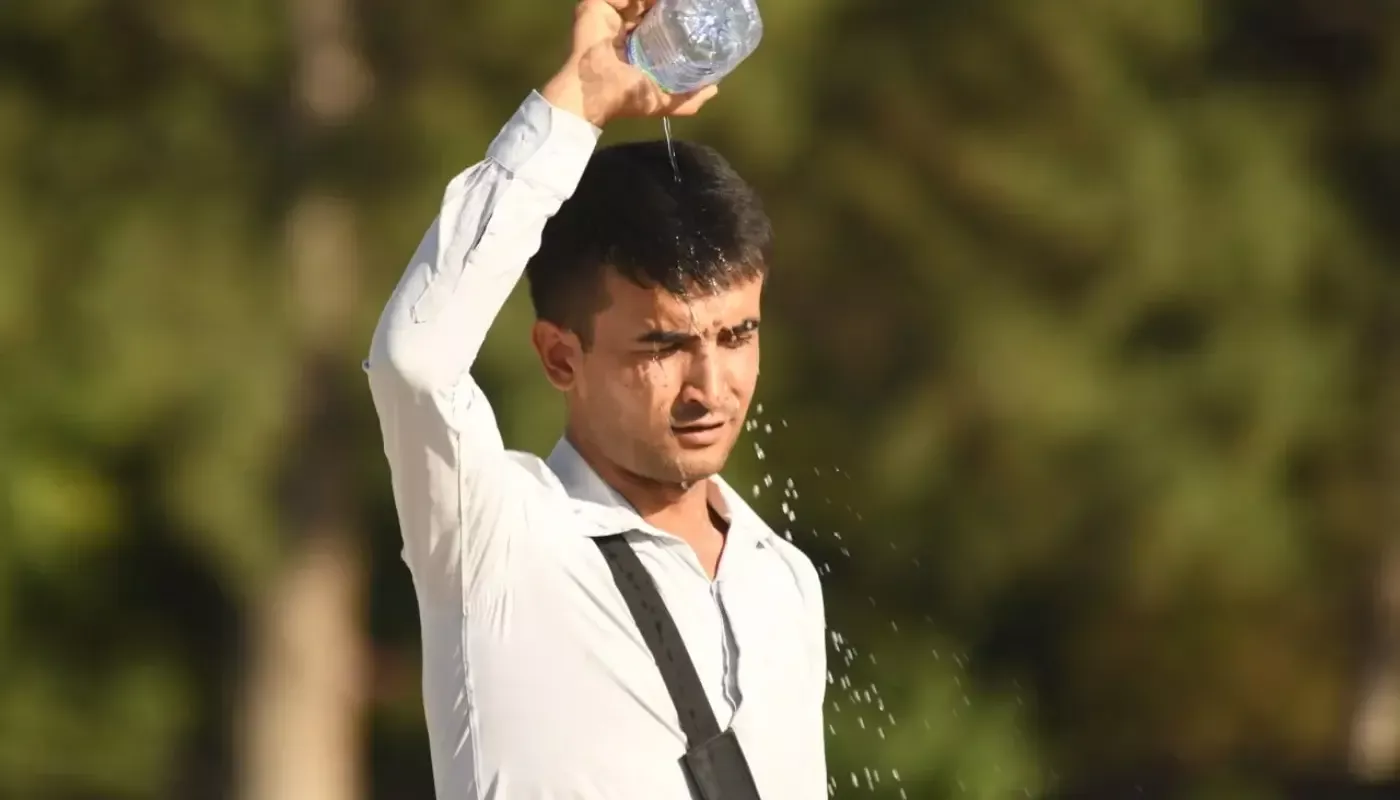 How to protect the body from heat?