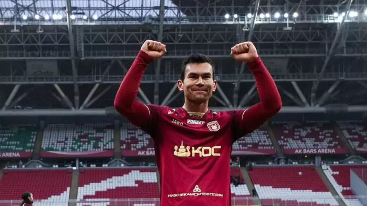 Discussions about Rustam Ashurmatov's transfer are ongoing
