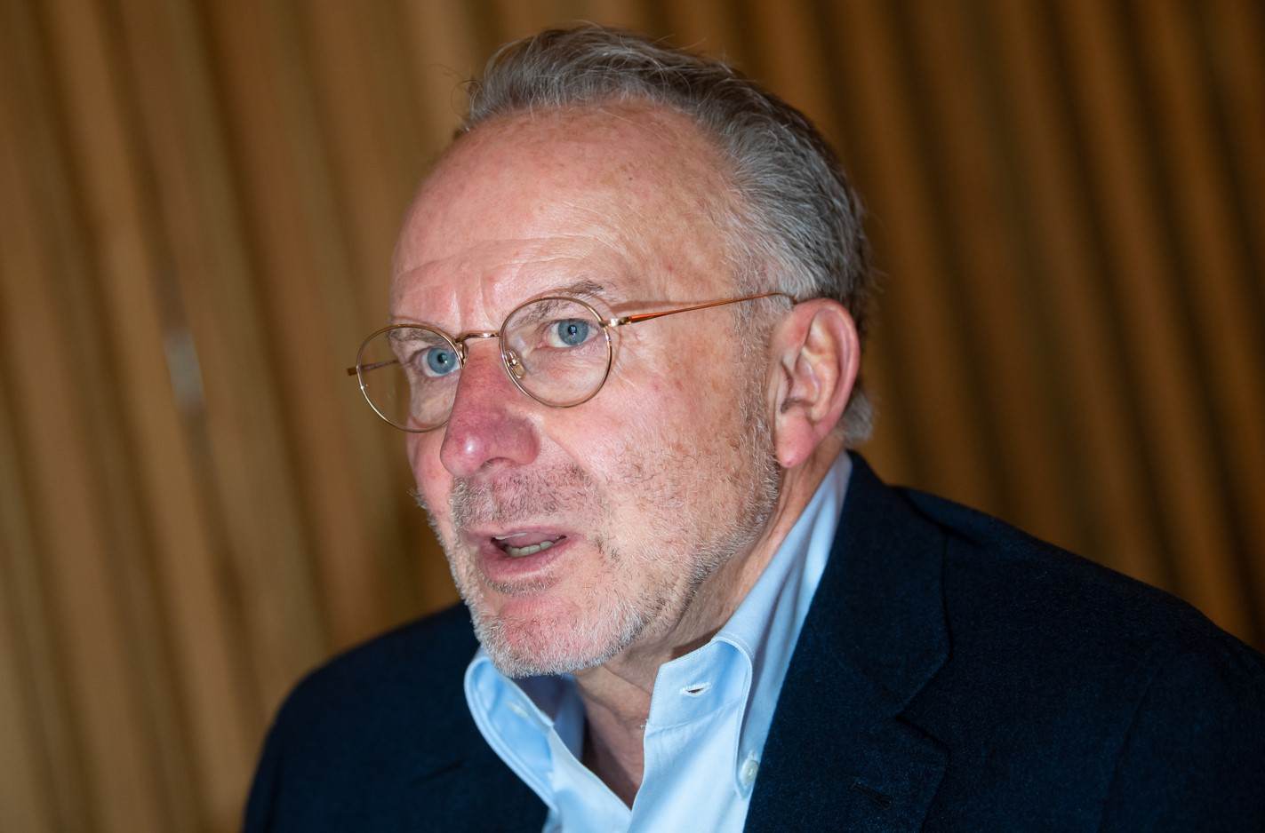 Rummenigge futbolchilarni ko‘p o‘yin uchun aybladi