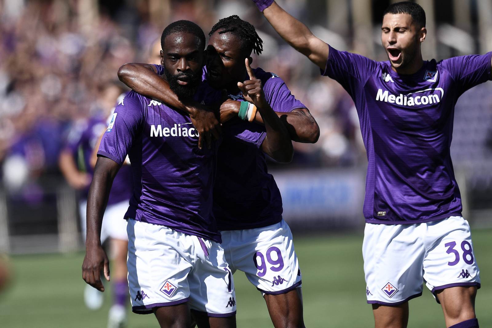 Fiorentina will play on neutral ground in the Conference League