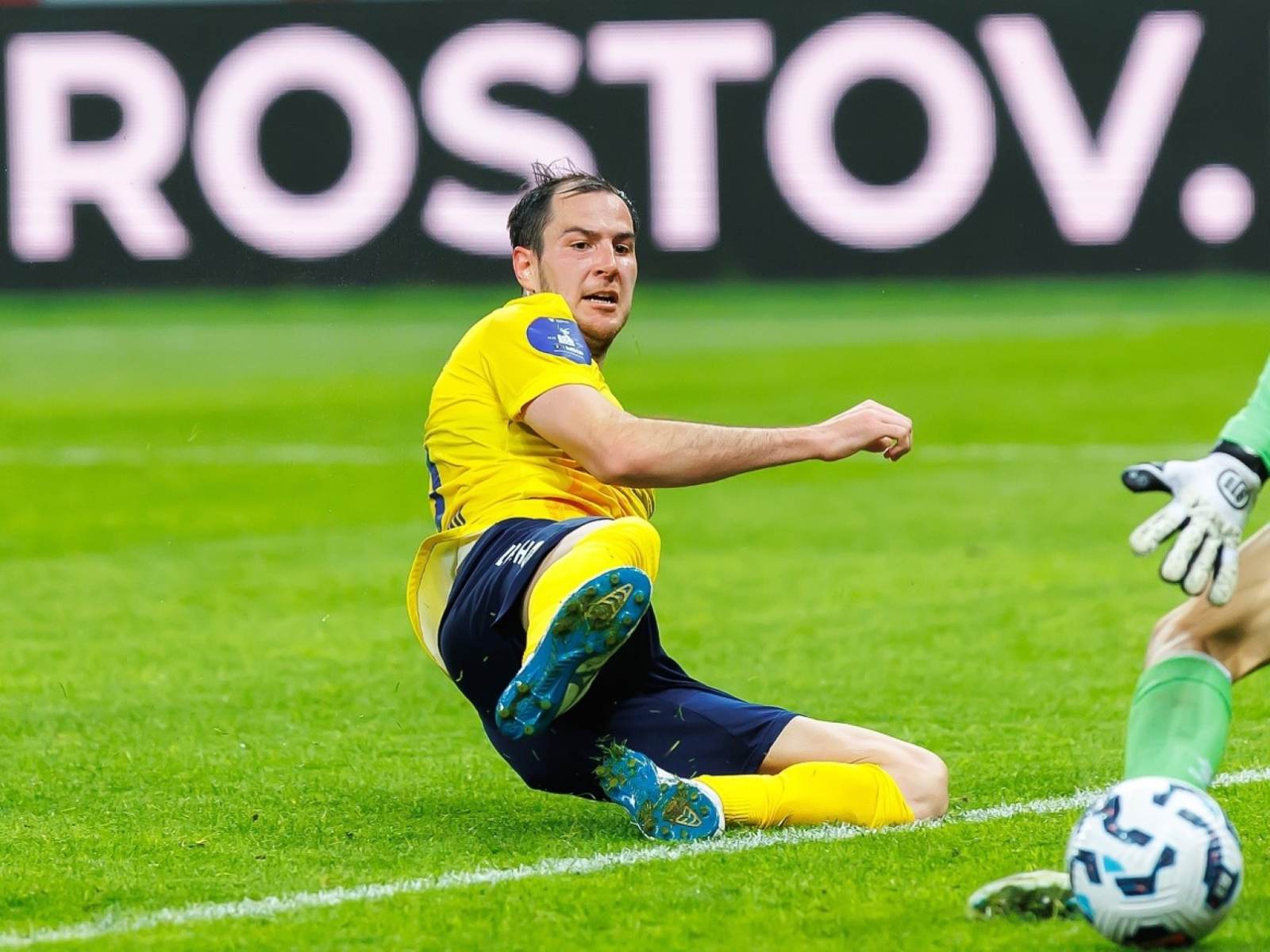 Osipenko «Dinamo» himoyasini kuchaytiradi, deydi Koloskov