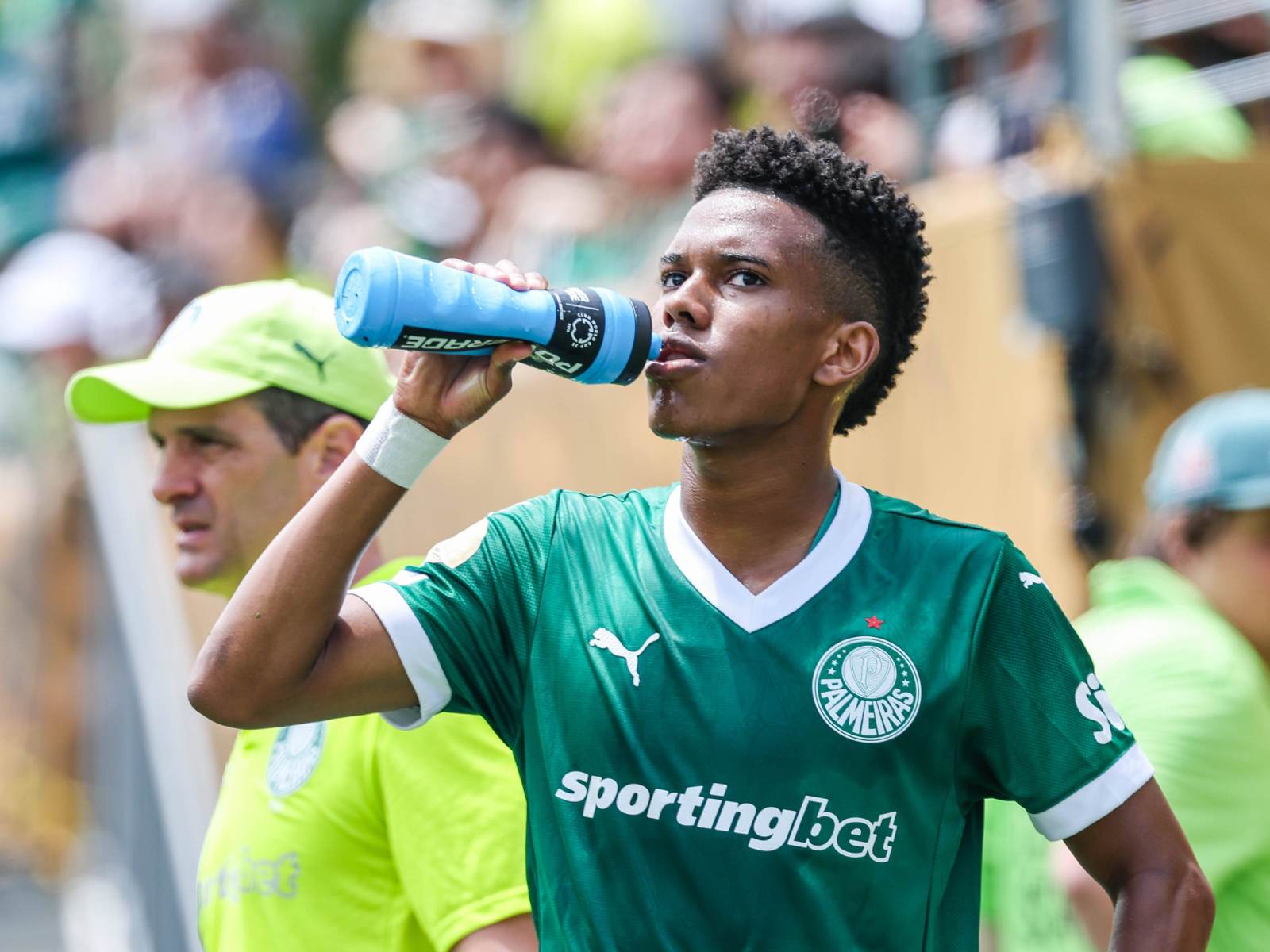 Palmeiras murabbiyi Estevaoni himoya qildi