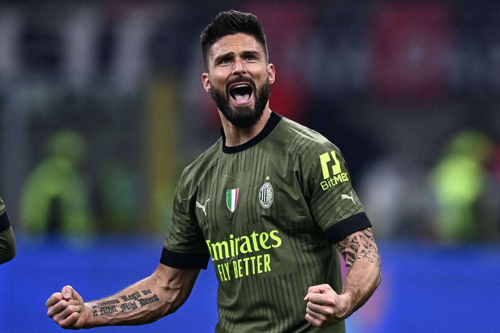 Olivier Giroud signed a contract with Lille