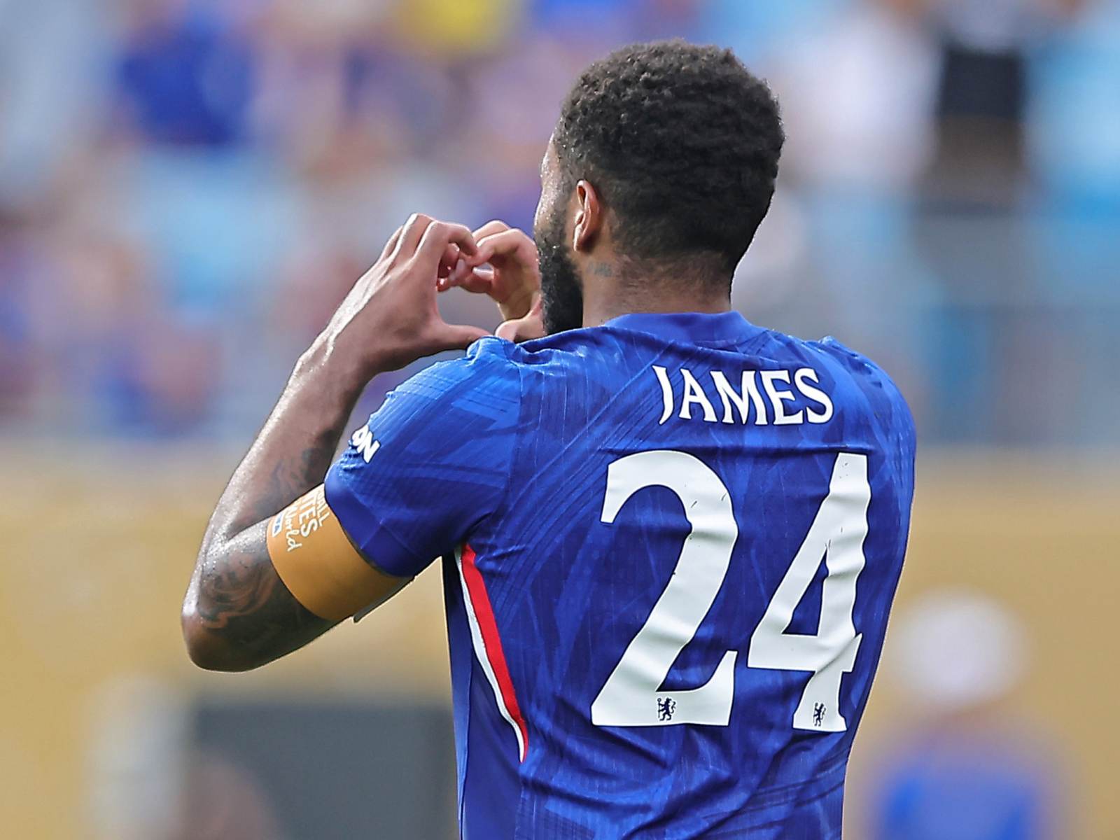 «Chelsea» defeated «Benfica» in food