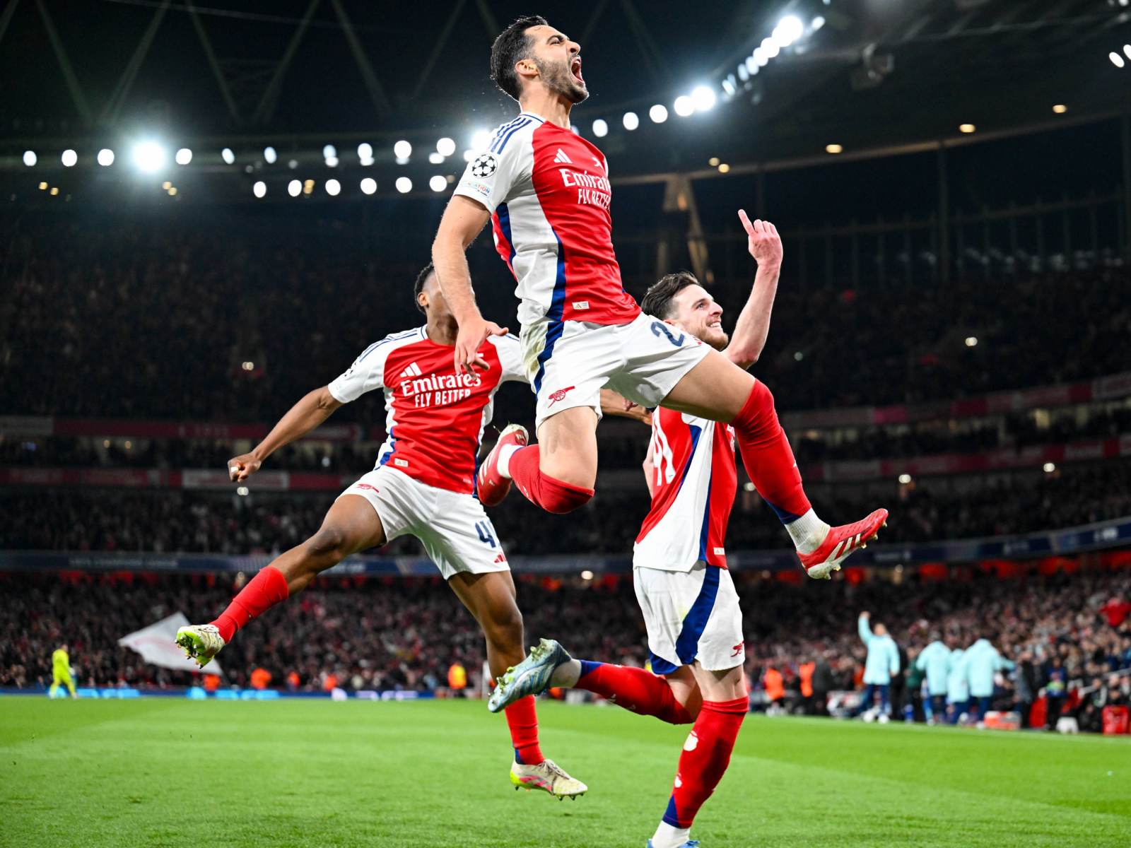 Arsenal Moskerani transfer qilish uchun muzokaralar olib bormoqda