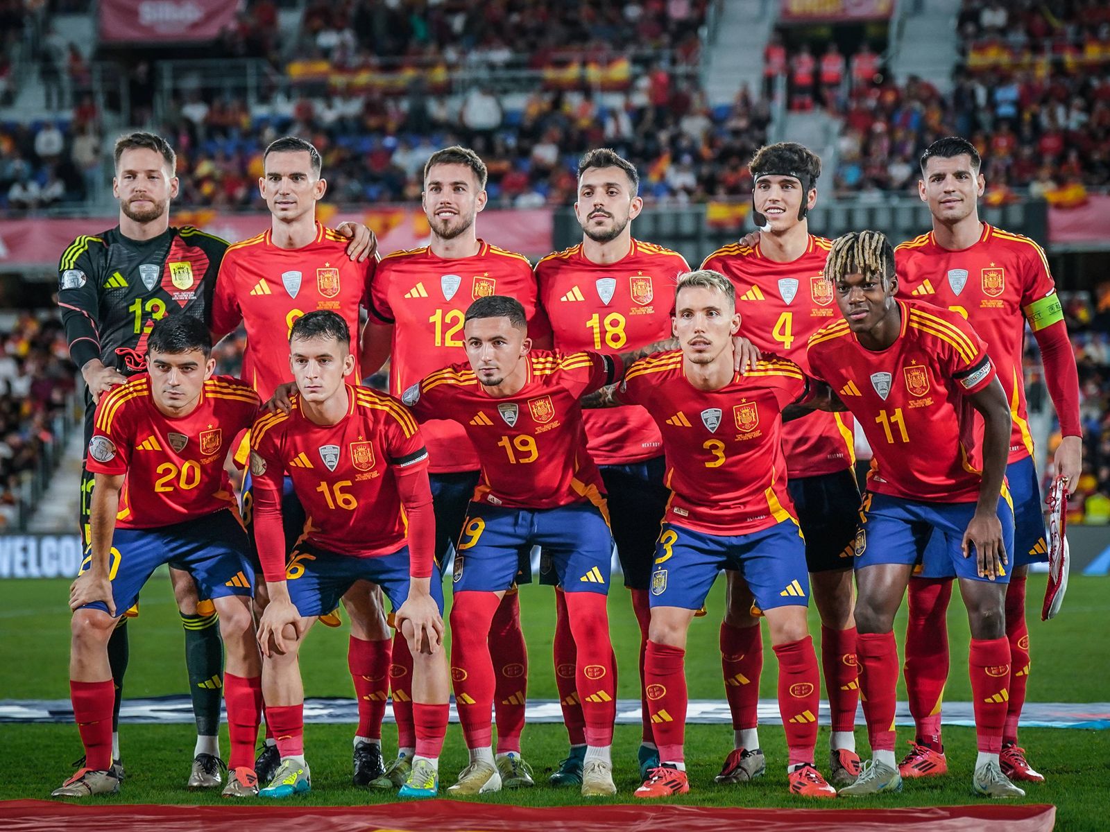 Luis de la Fuente: Pedri and Yamal are contenders for the 'Ballon d'Or'