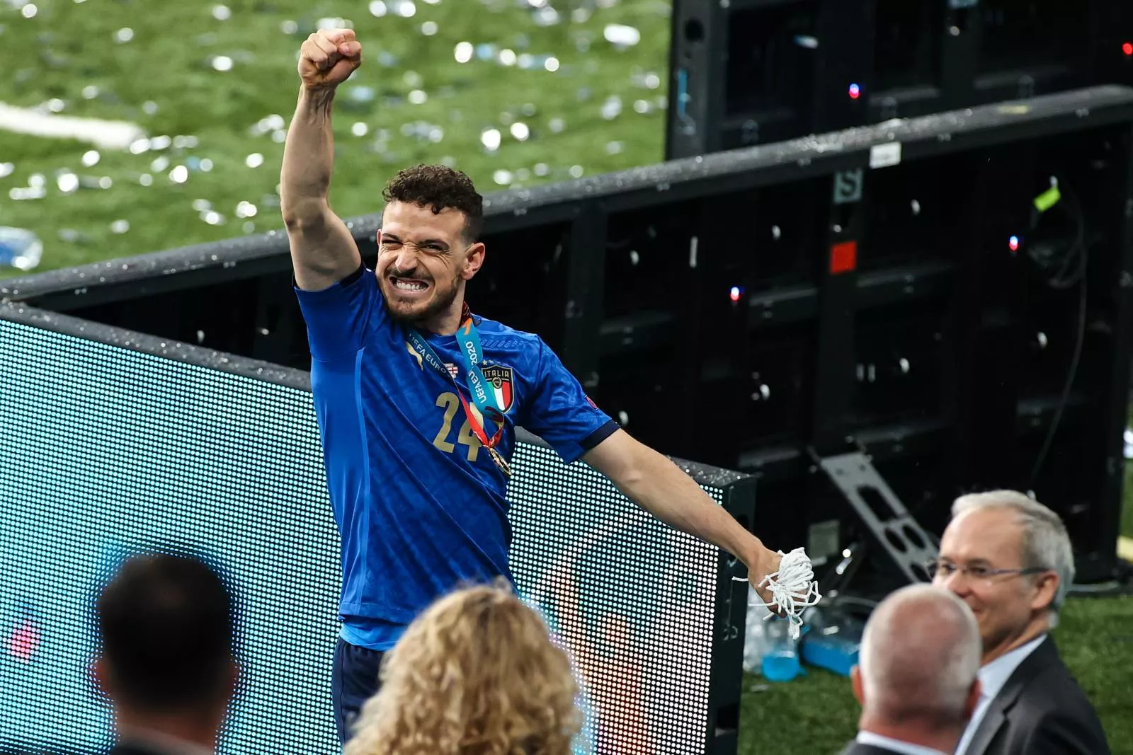 Milan club said goodbye to Alessandro Florenzi