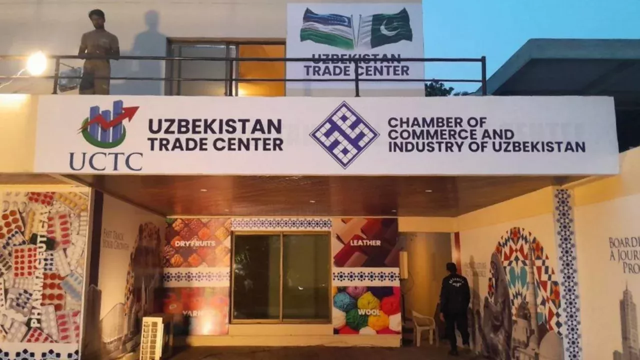 O‘zbekiston Pokiston bozoriga yangi savdo uyi bilan kirib bordi