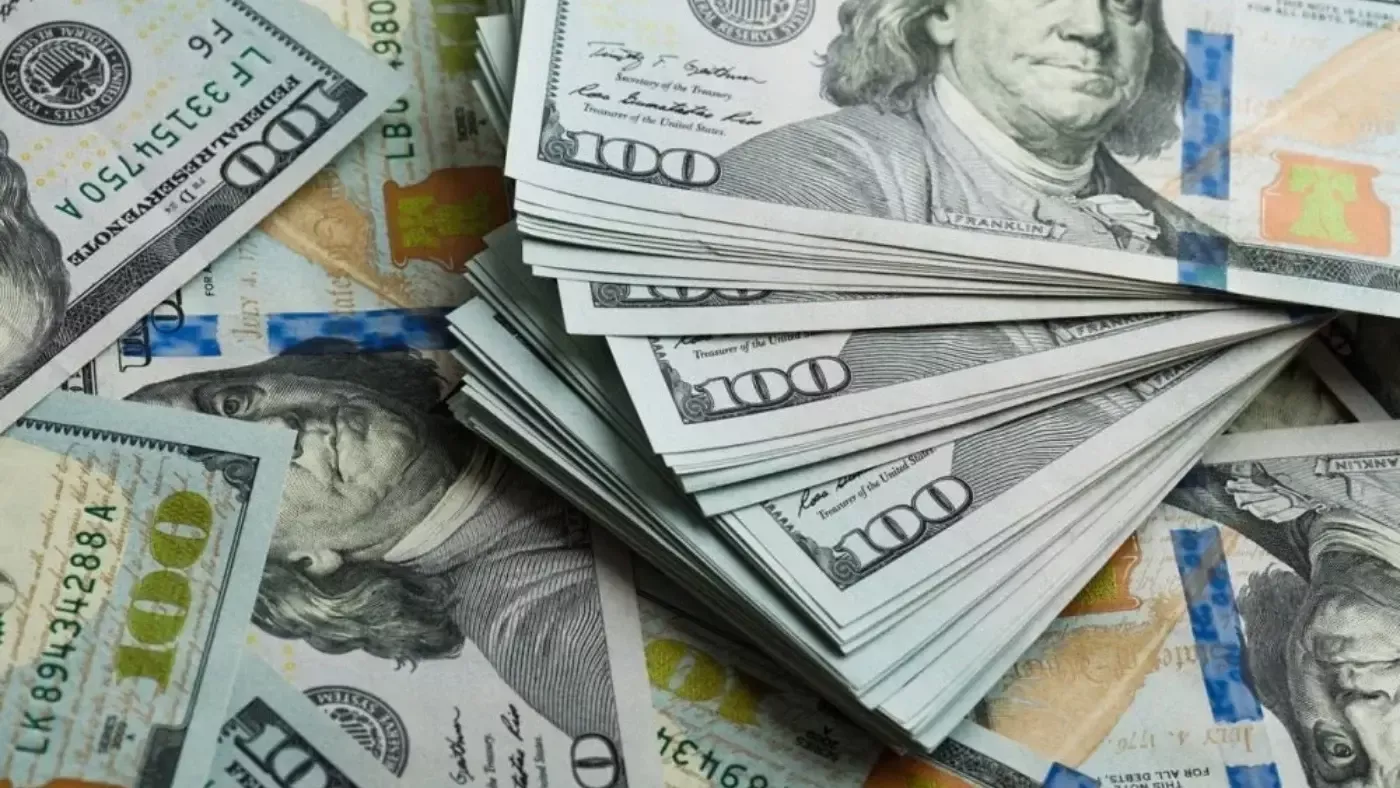 O‘zbekistonda dollar kursi pasaydi