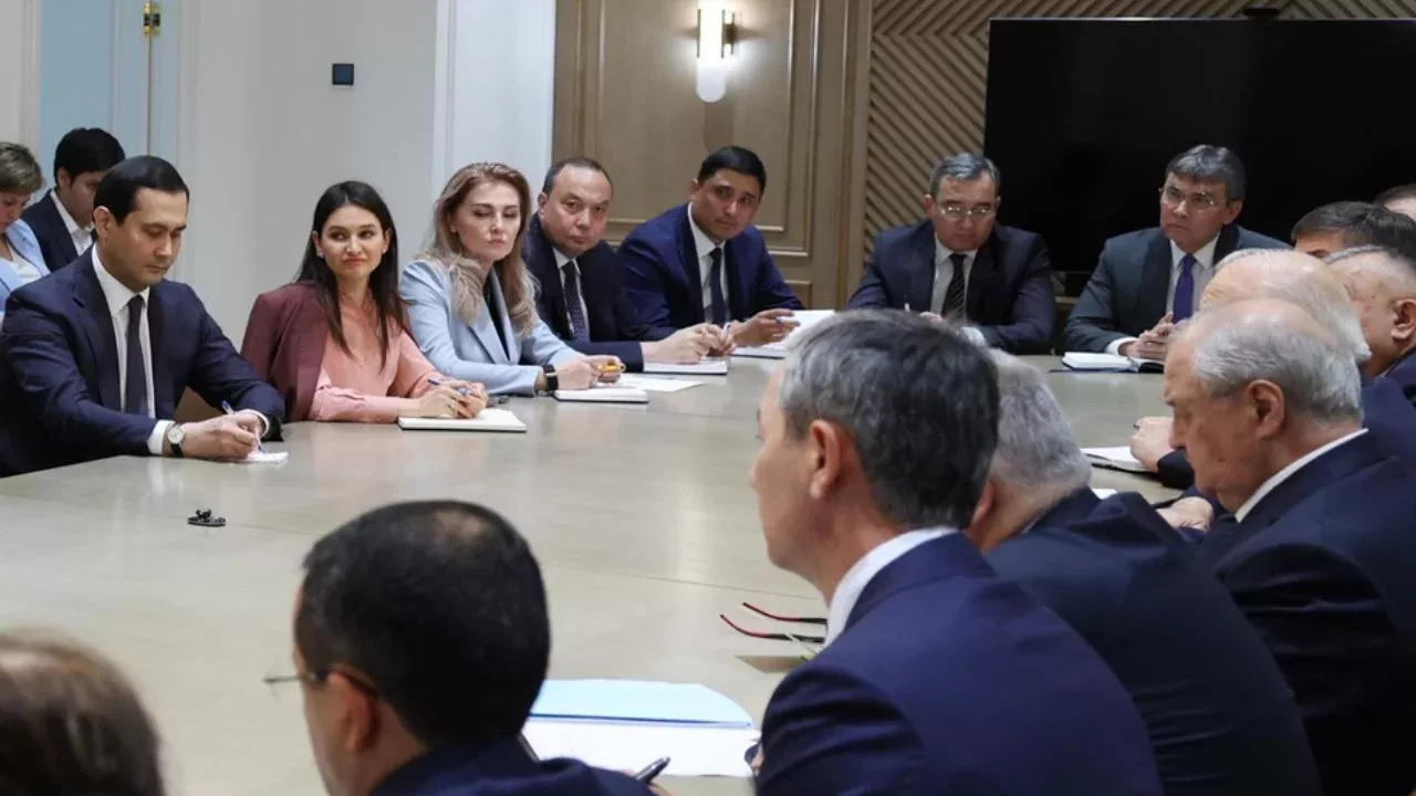 Prezident Administratsiyasining uch vakili boshqa ishga o‘tkazildi