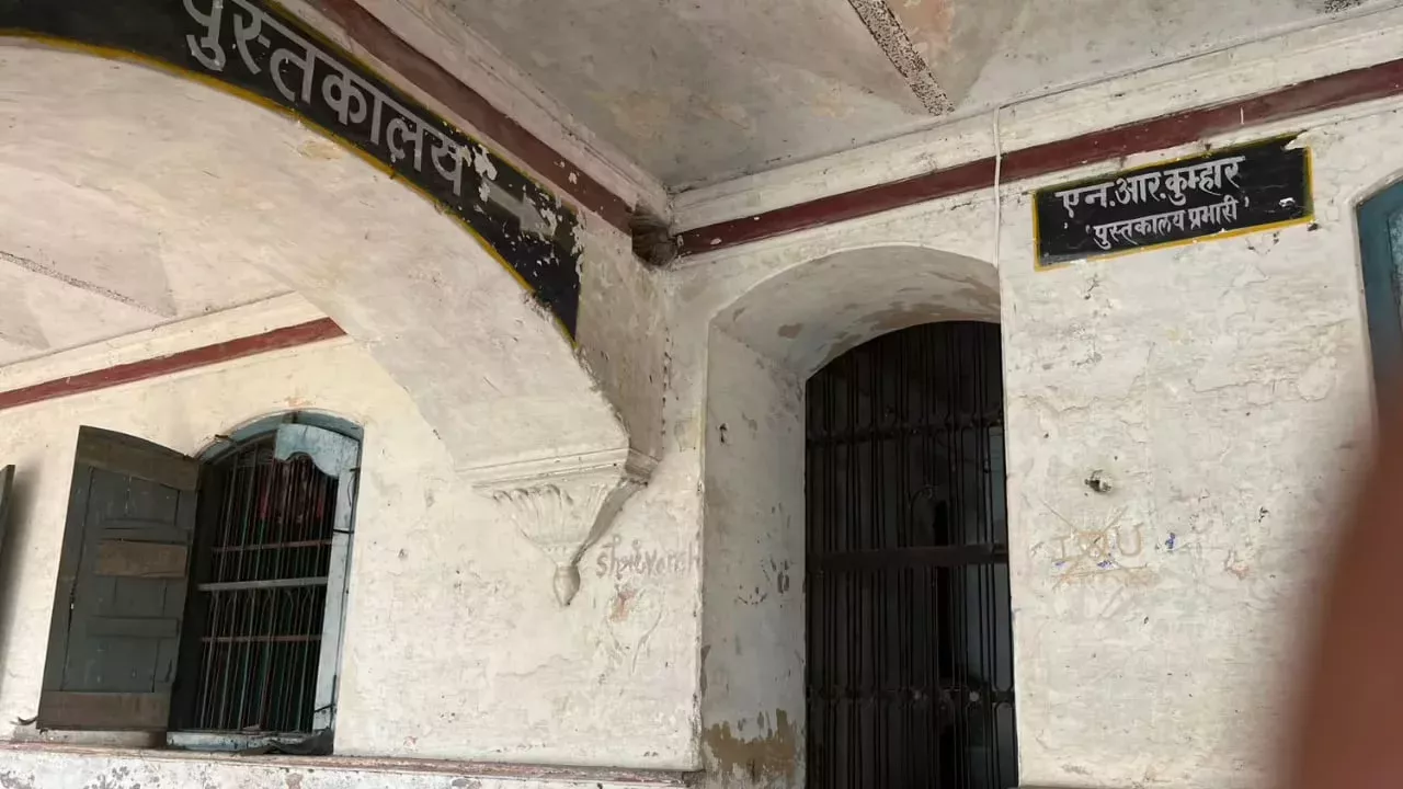 A unique underground library hidden beneath an ancient palace has been discovered!