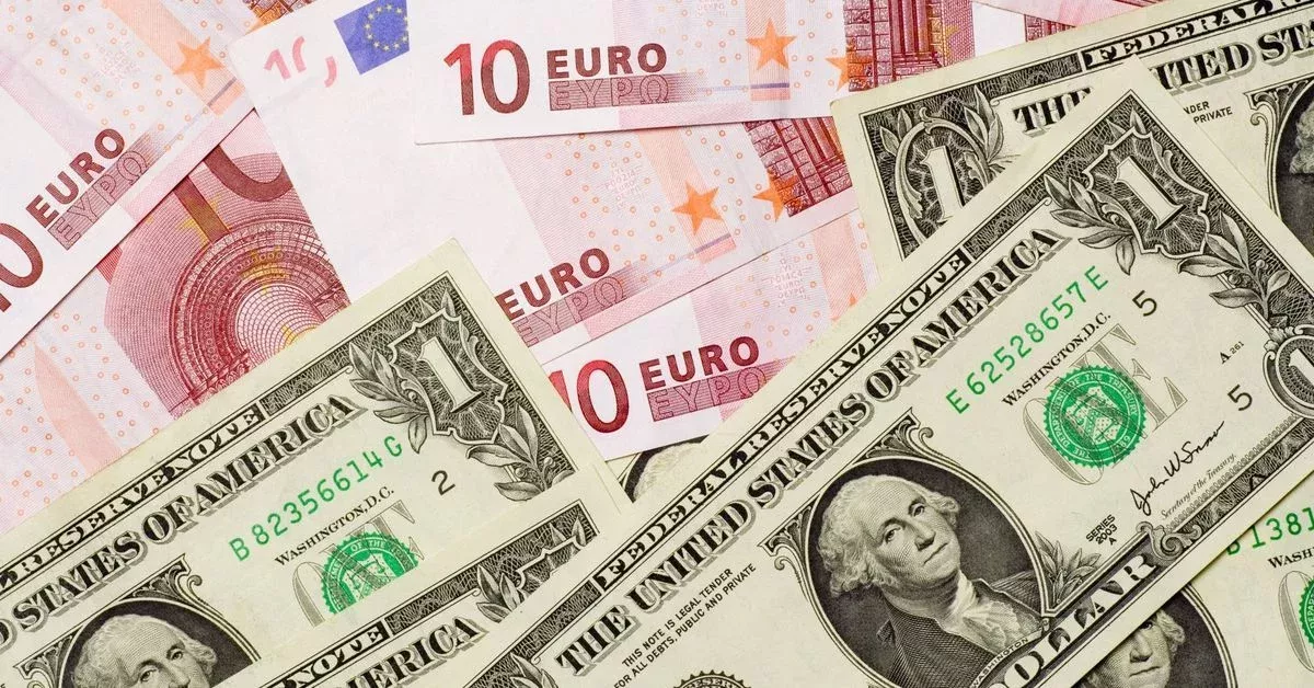 Valyuta bozorida keskin burilish: dollar va yevro tushib ketdi