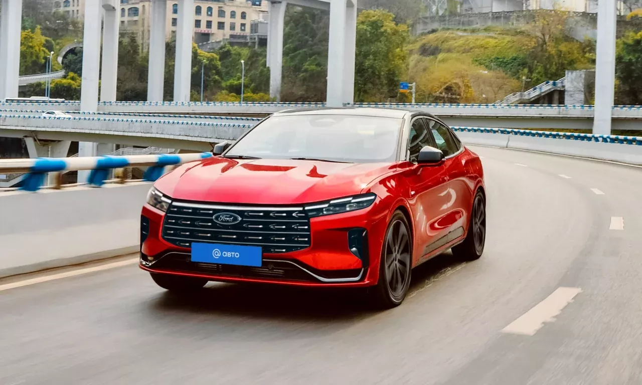 Yangilangan Ford Mondeo ilk suratlari e’lon qilindi
