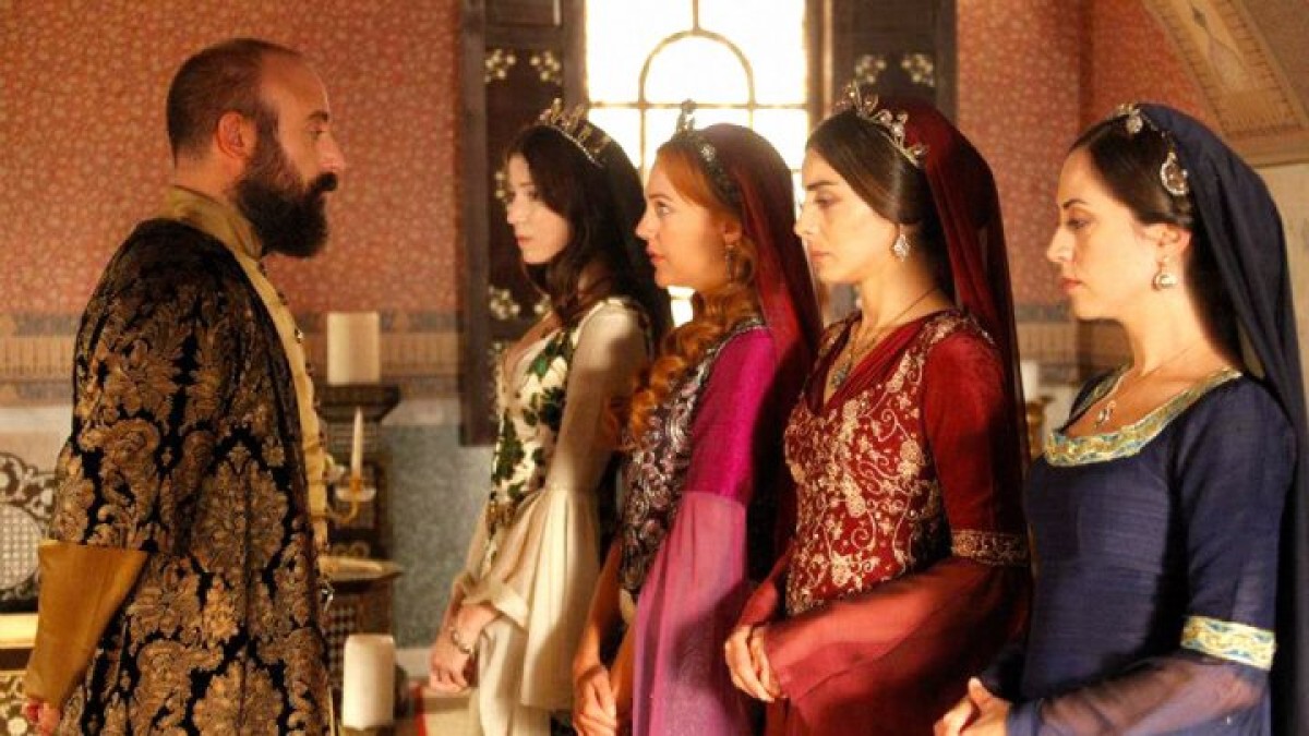 About the number and status of women in the Solomon's temple