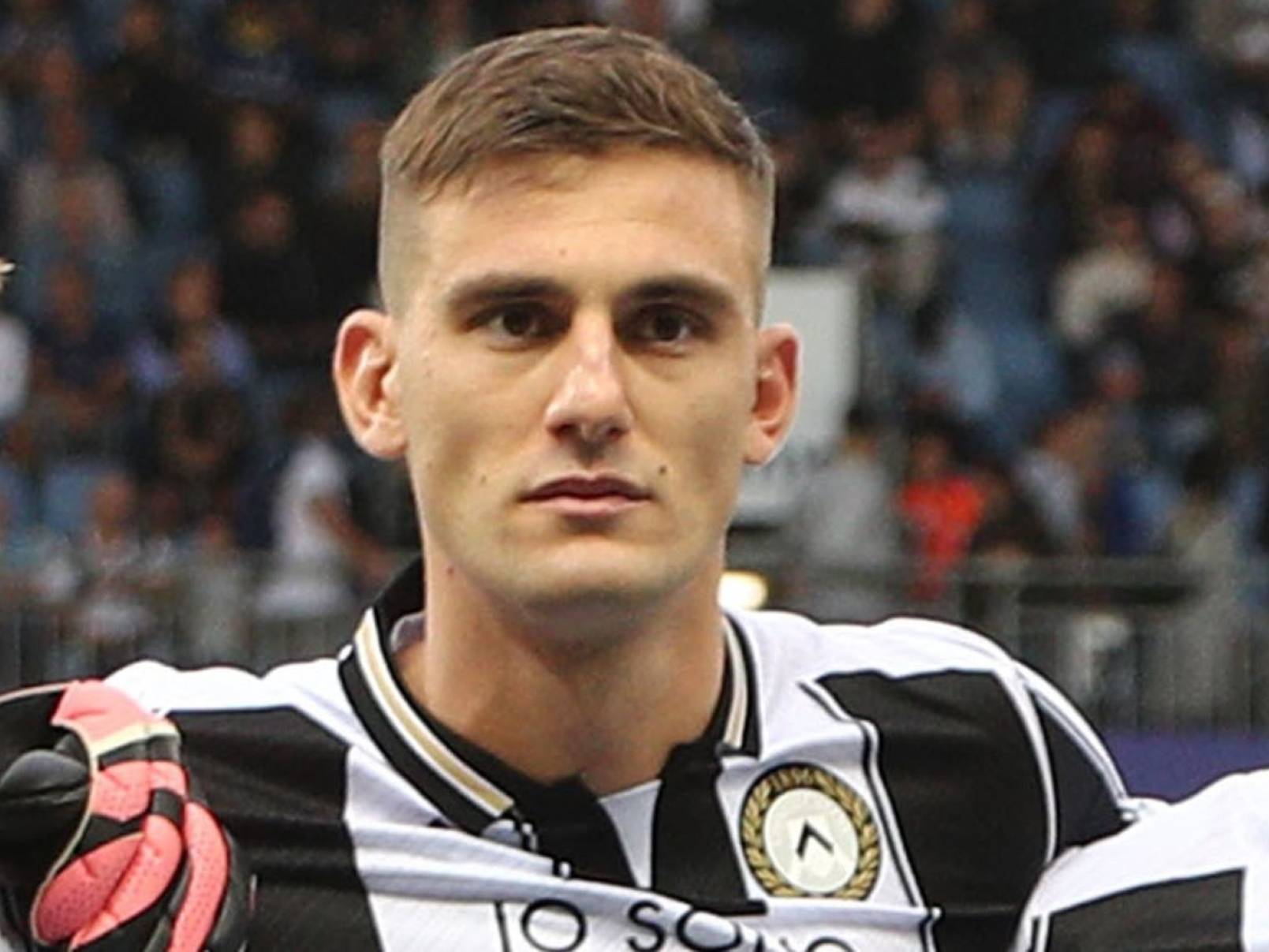 A striker from Italy joined the Napoli team