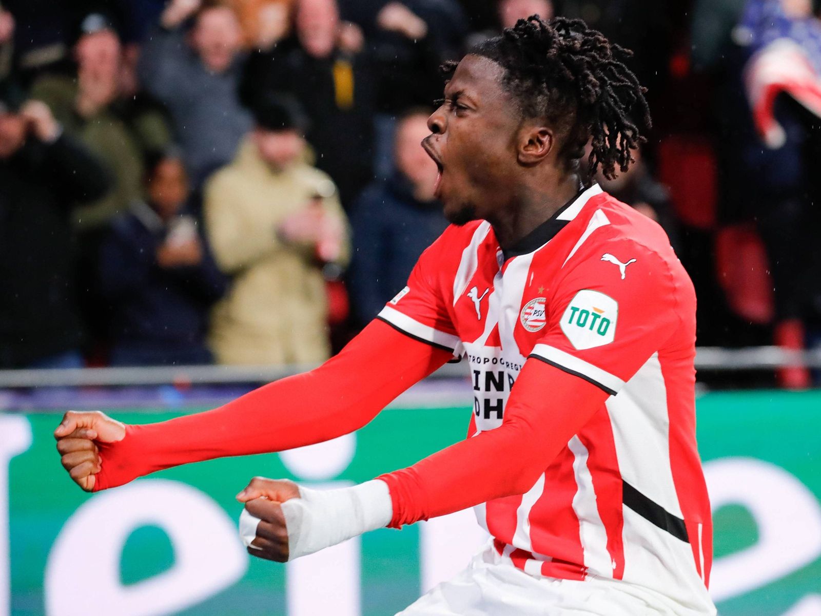 Bakayoko signs contract with RB Leipzig