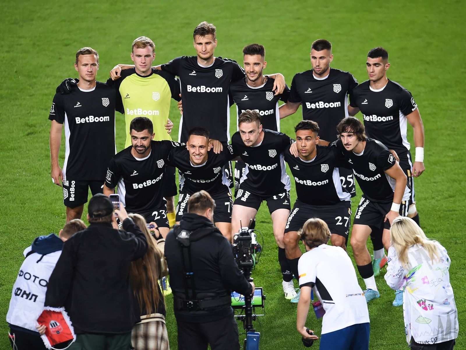 A record number of spectators was recorded at the Media Football League final