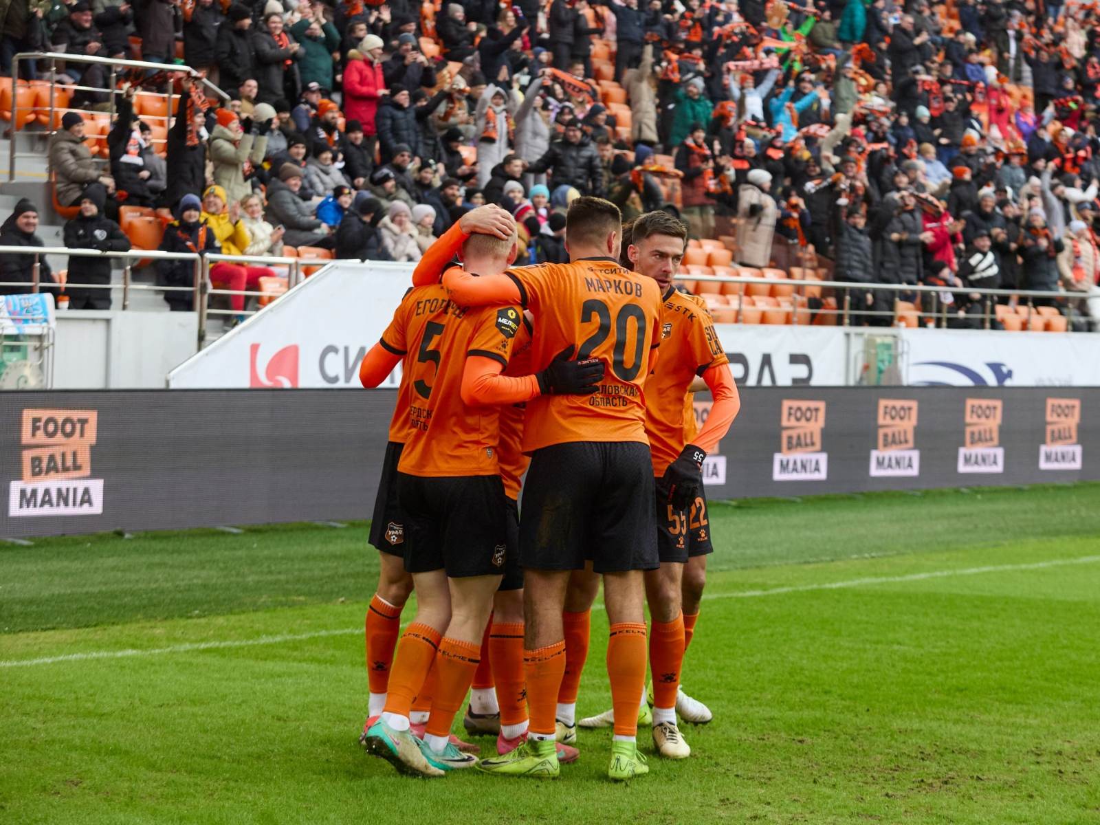 Mixail Oparin «Ural» darvozaboniga aylandi