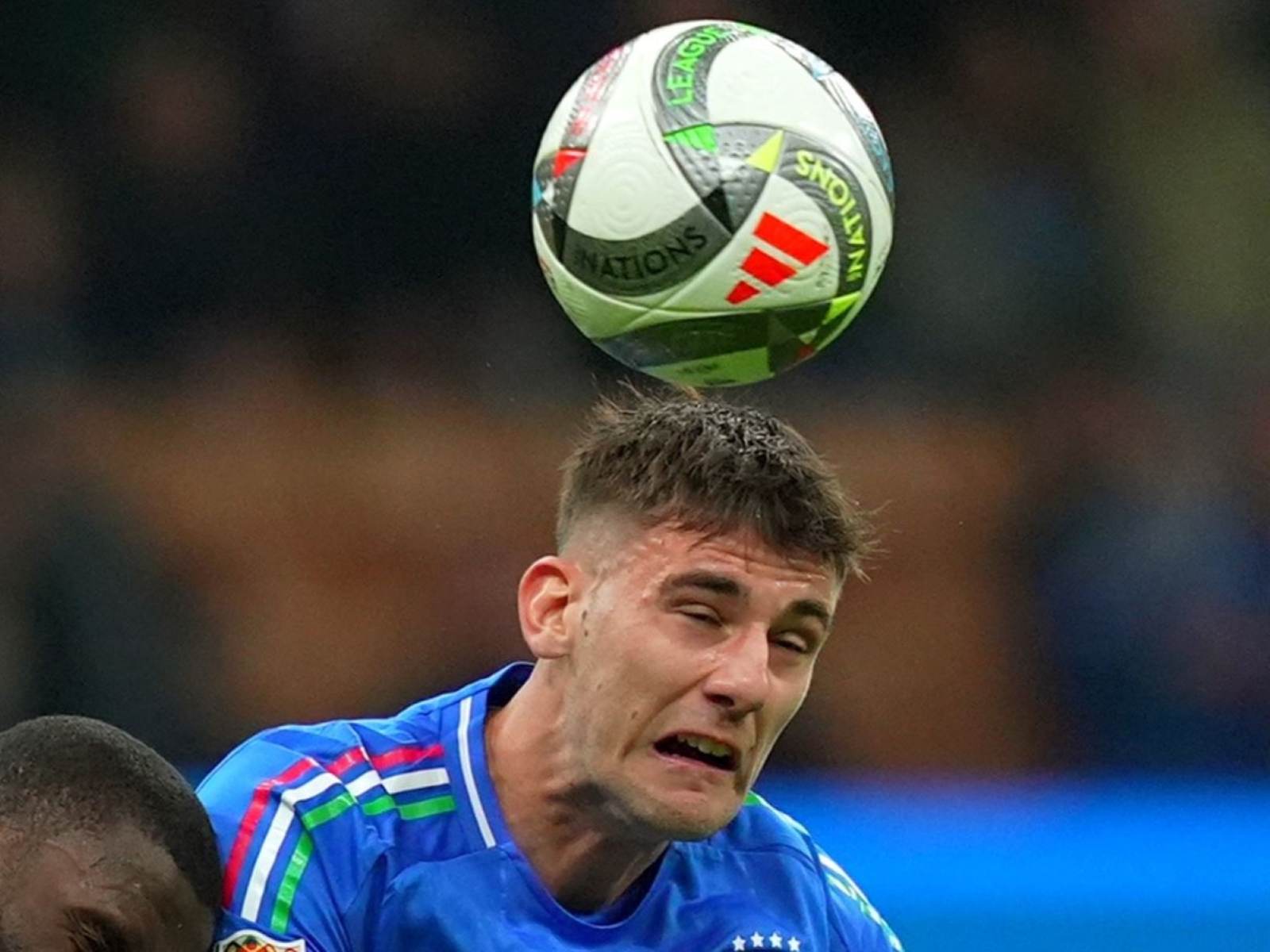 Milan Lorenzo Lukkani sotib olish uchun kurashmoqda